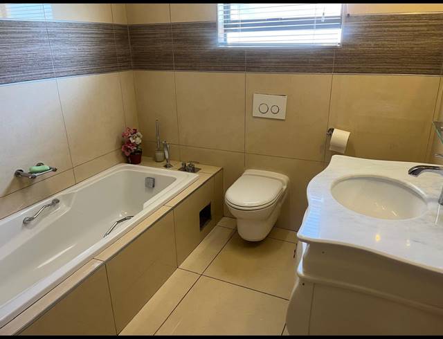 4 BEDROOM HOUSE FOR SALE IN SAVANNAH HILLS ESTATE